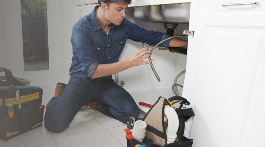 Local tankless water heater installation in Bethany, IL
